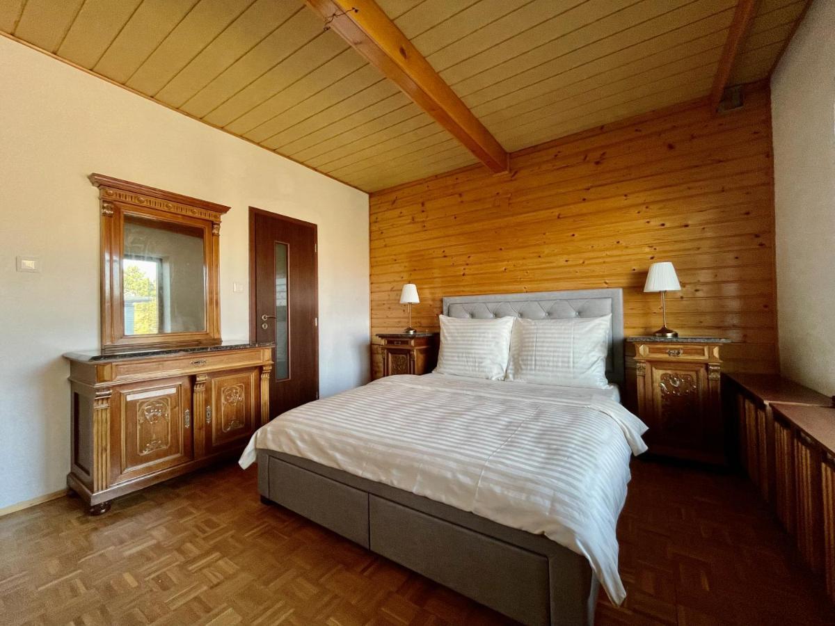 Wellness Villa Totina Липтовски-Микулаш Экстерьер фото
